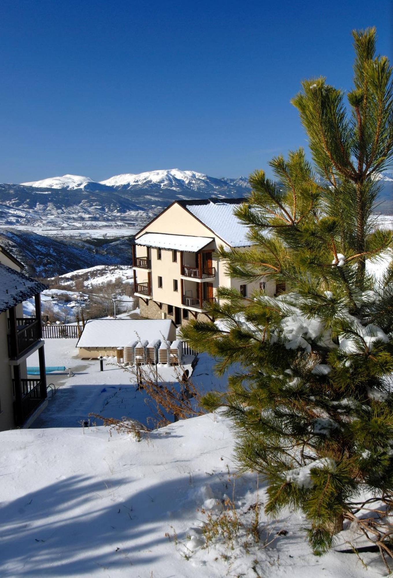Residence Odalys Mille Soleils Font-Romeu-Odeillo-Via Eksteriør billede